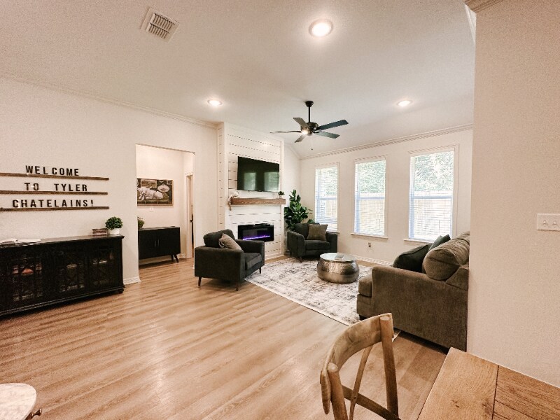 Building Photo - 3053 Legacy Cir
