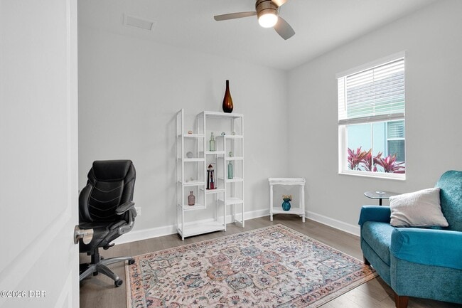Building Photo - 358 Good Life Wy