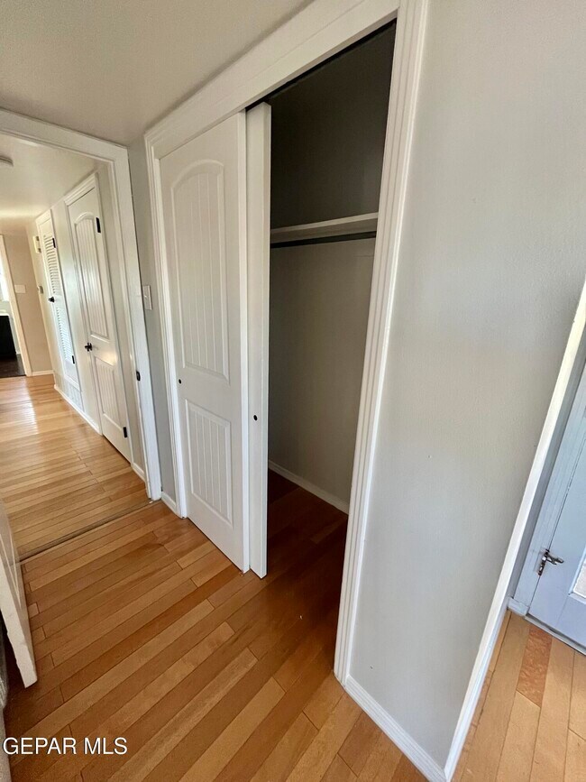 Building Photo - 3315 Capella Ave