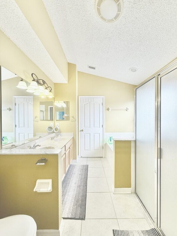 Building Photo - 854 Addison Dr NE