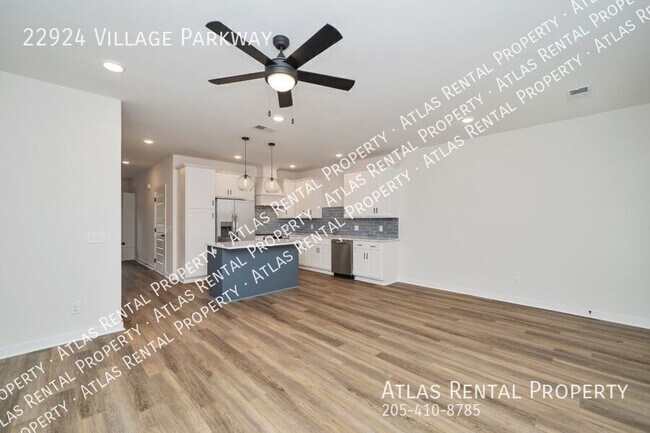 Building Photo - 22924 Village Pkwy