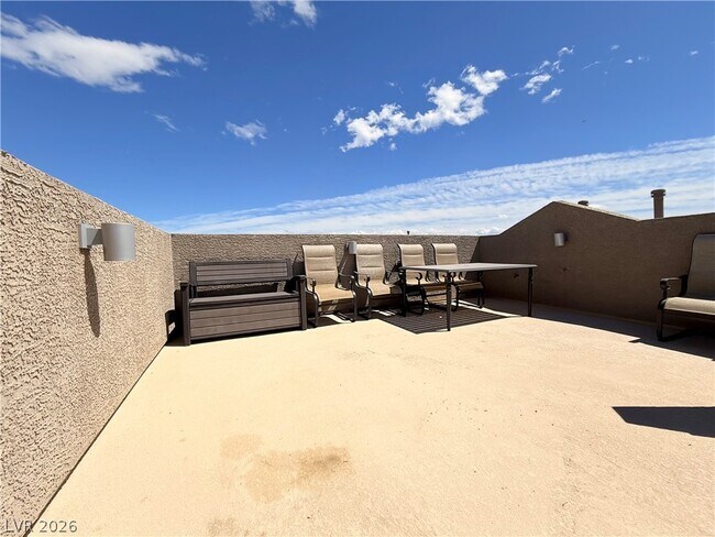 Building Photo - 7764 Gallego Plains Dr