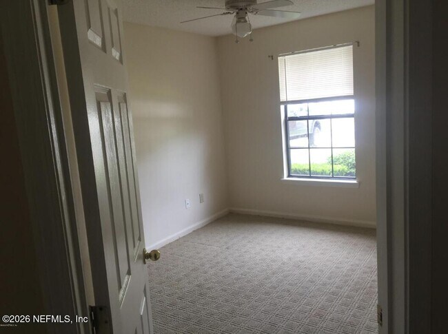 Building Photo - 5058 Acre Estates Dr