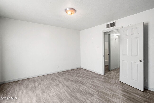 Building Photo - 3702 Keltner Ave