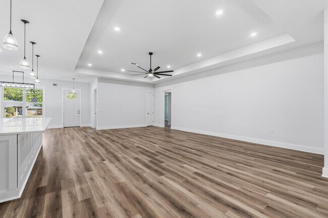 Building Photo - 7179 Freedom Ct
