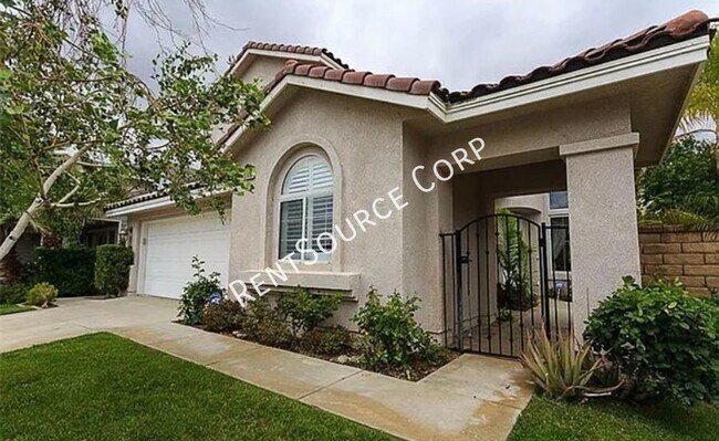 Building Photo - 22909 Redwood Ct