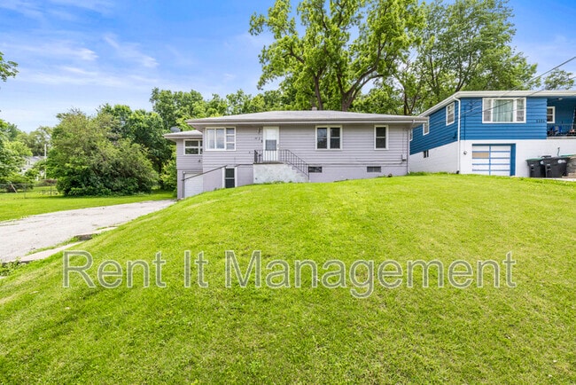 Building Photo - 3501 Redick Ave