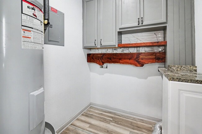 Building Photo - Flexible Move-in Options Available To Help Reduce Upfront Costs for Qualified Tenants. Private 2 ...