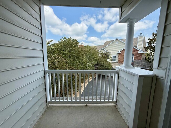 Building Photo - 925 Dorchester Pl