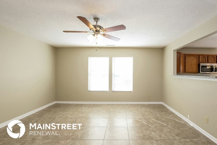Building Photo - 14223 Hartwell Farm Dr