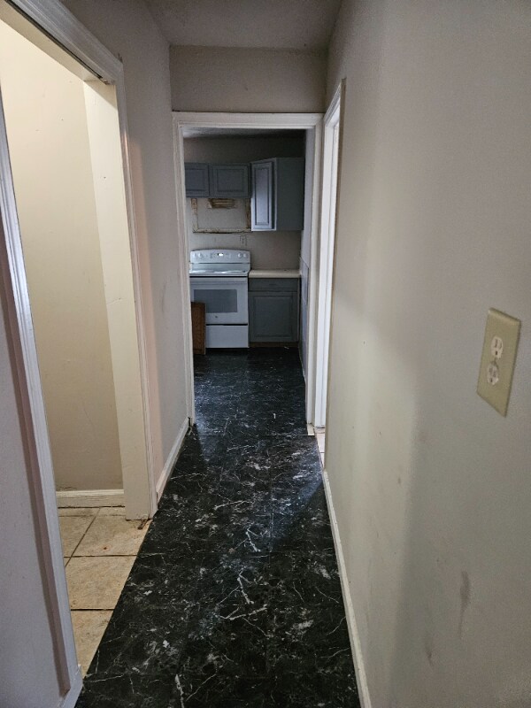 Building Photo - 10720 Plank Rd