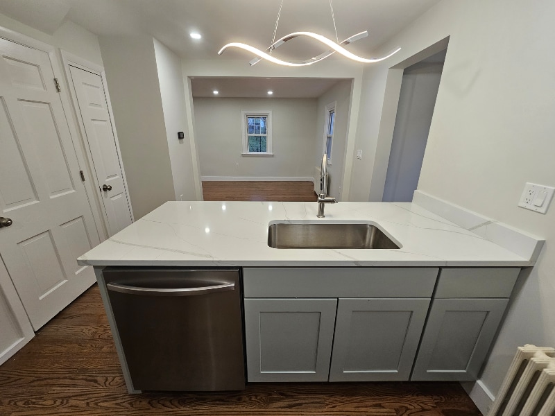 Building Photo - 1 Triangle St