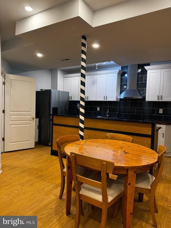 Building Photo - 5211 Rosalie Ridge Dr