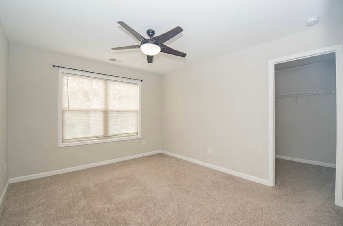 Bedroom #3 - 399 Cobblestone Trl