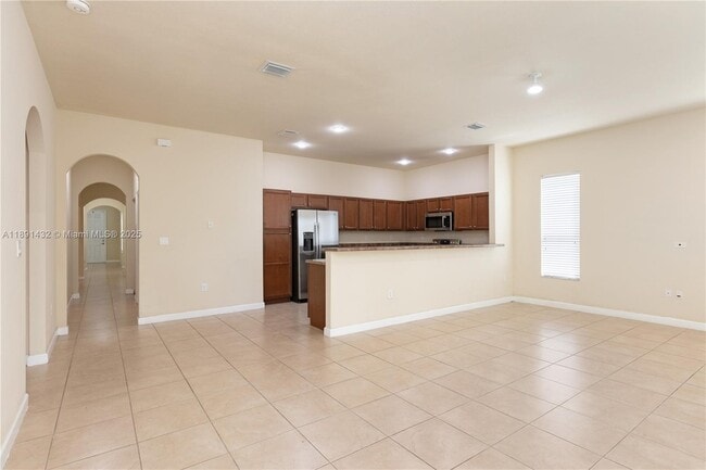 Building Photo - 9036 SW 170th Pl