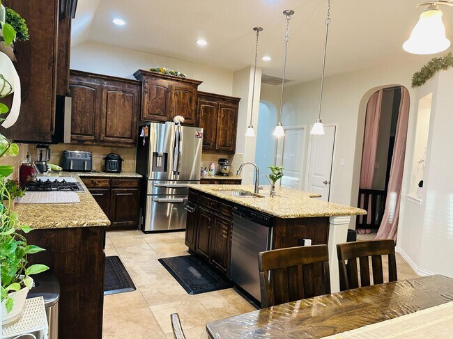 Building Photo - 2448 Elm Valley Dr