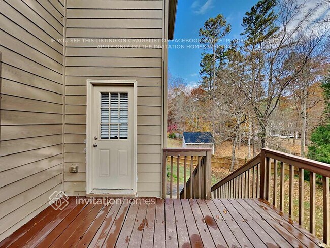 Building Photo - 117 Chickory Ln