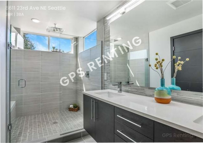 Building Photo - 8611 23rd Ave NE
