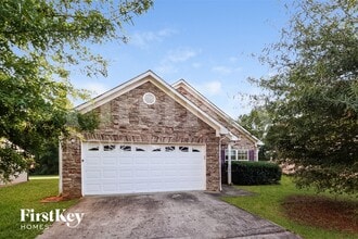 Building Photo - 213 Klinetop Dr