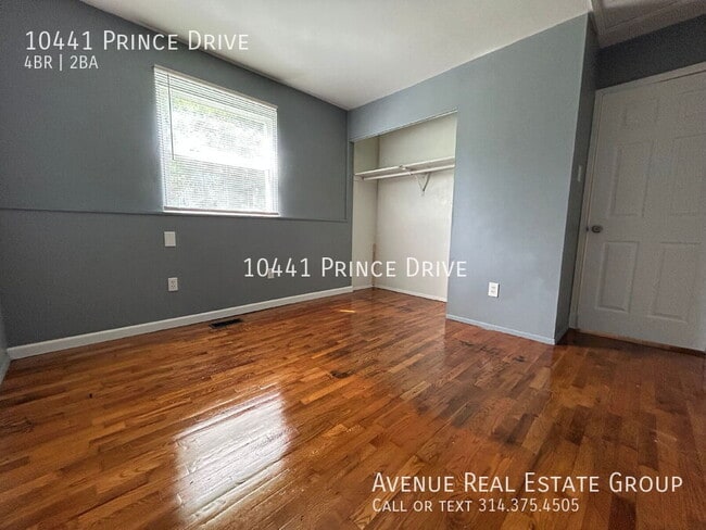 Building Photo - 10441 Prince Dr
