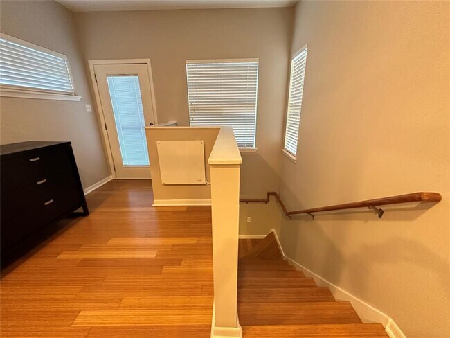 Building Photo - 4005 Nenana Dr