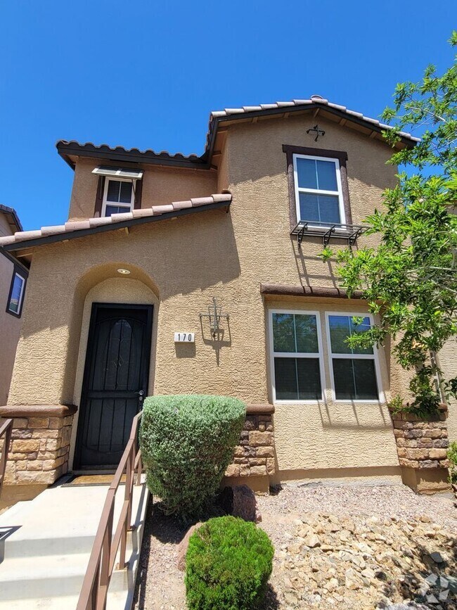 Building Photo - COMING SOON! Charming 3 bedroom with a loft!