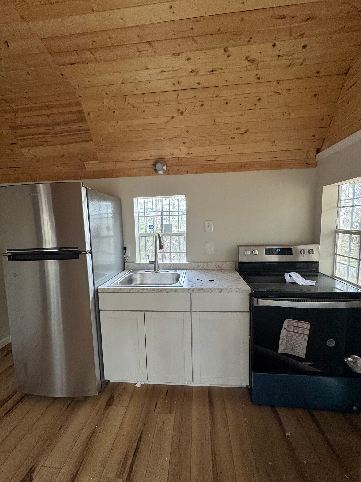 Building Photo - 1552 Boone Dr