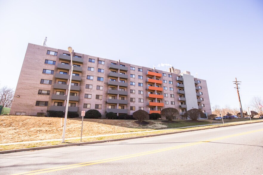 The Vue at Oxon Hill 4545 Wheeler Rd Oxon Hill MD 20745 Apartment