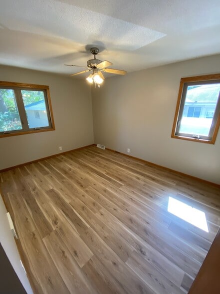 Bedroom 1 - 3509 Aquila Ave S