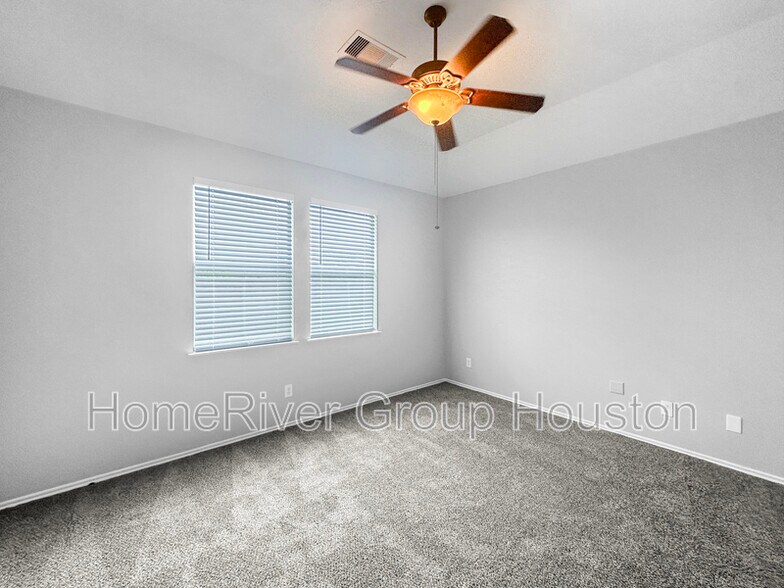 Building Photo - 20146 Jasper Oaks Dr