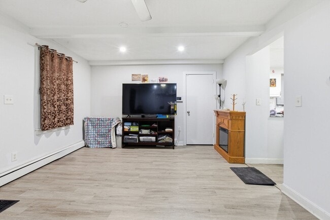 Building Photo - 14 Mt Pleasant St