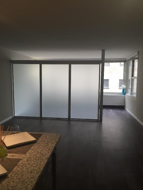 Building Photo - 850 N Dewitt Pl