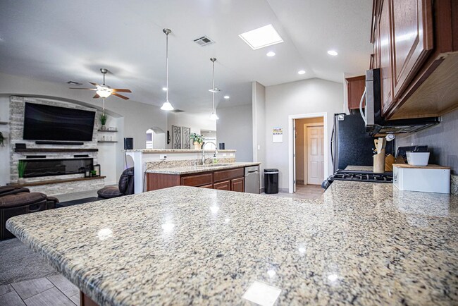 Building Photo - 2431 Wyatt Way