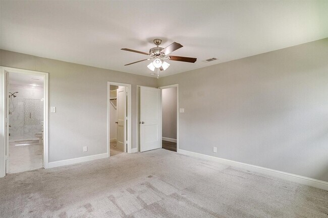 Building Photo - 603 Bondstone Dr