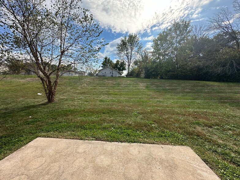 Backyard - 3504 Zinnia Dr