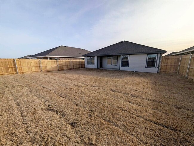 Building Photo - 2917 Ember Dr