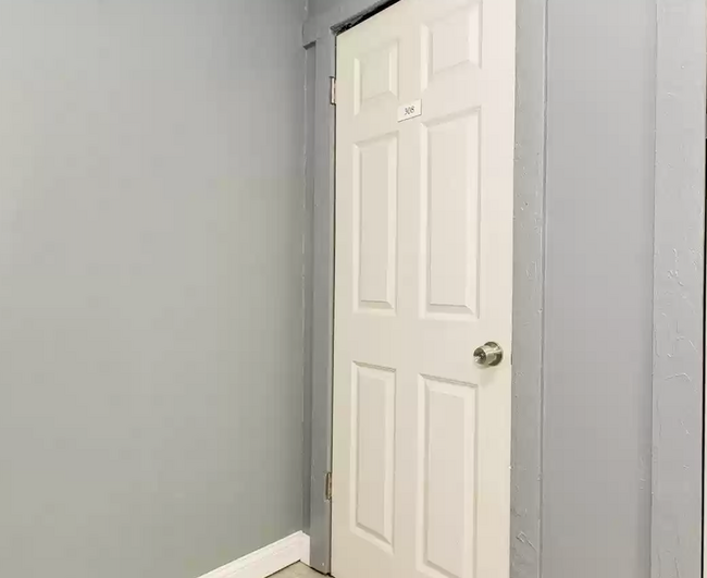 Personal Storage - 10750 Rockford Rd