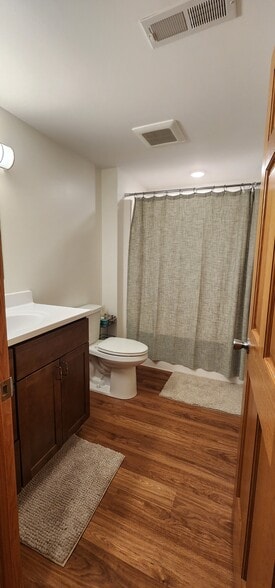 Building Photo - 715 W Wabasha St