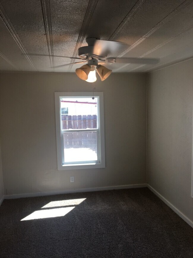 Building Photo - Available Soon! WITH HVAC