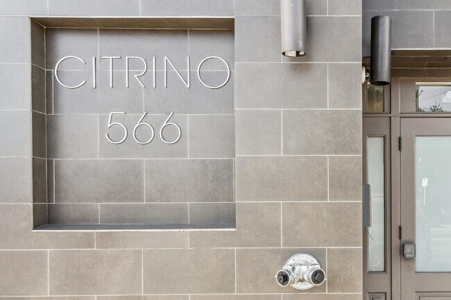 Building Photo - HIP 2BR/2BA Inner Mission Boutique Top Flo...