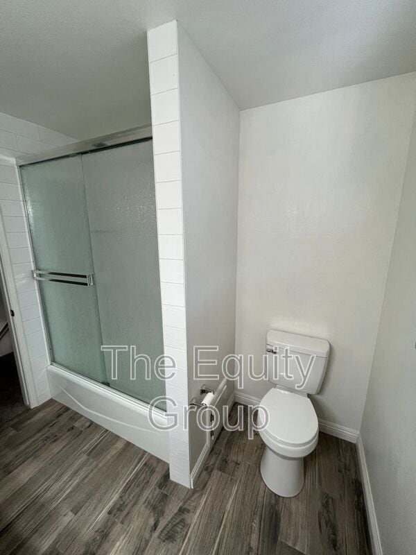 Building Photo - 351-360 N Capitola Ct