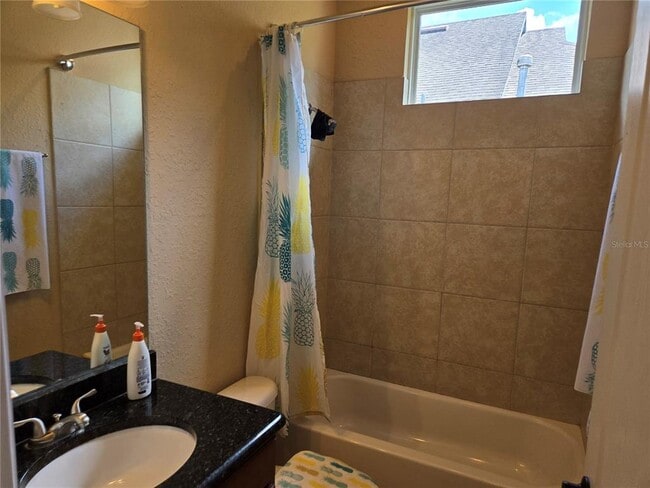 Building Photo - 14546 NW 27th Ave