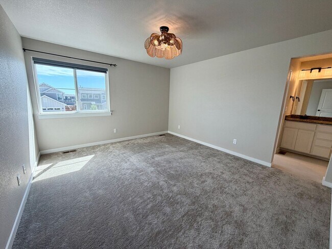 Building Photo - 1219 105th Avenue Ct