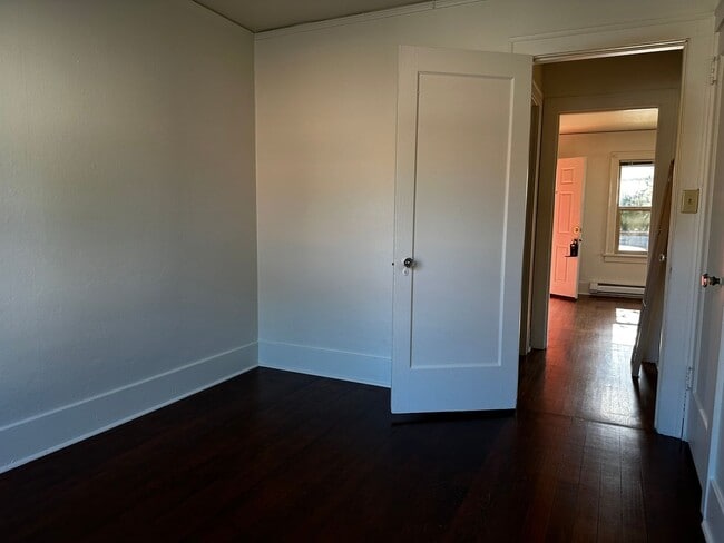 Building Photo - Classic Charming Bungalow in the Heart of ...