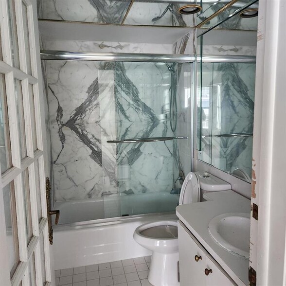 Primary Photo - 3700 Galt Ocean Dr