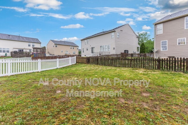 Building Photo - 9506 Whiteheart Dr