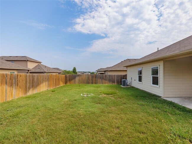 Building Photo - 1400 Ferryman Dr