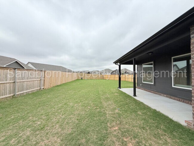 Building Photo - For Lease | Bixby | Available Now!