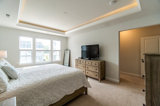 Building Photo - 2258 Sanibel Ln