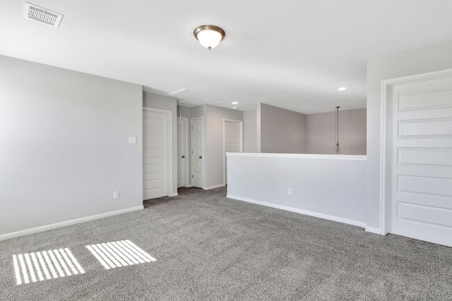 Building Photo - 227 Kellys Heroes Wy